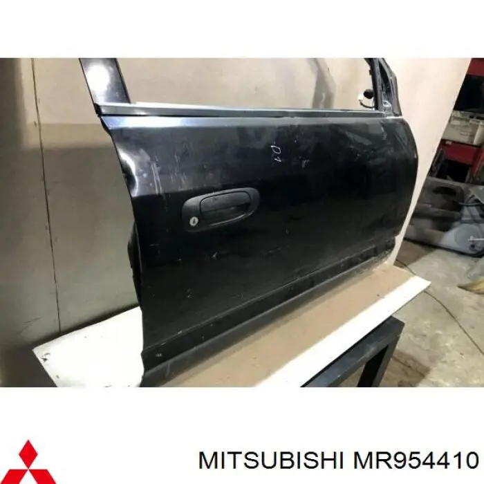 Porta dianteira direita para Mitsubishi Space Star (DG0)