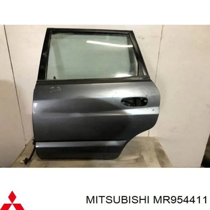 Дверь задняя левая MR954411 Mitsubishi