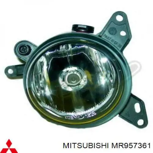 MR957361 Mitsubishi luzes de nevoeiro esquerdas