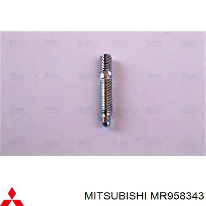 MR958343 Mitsubishi радиатор кондиционера