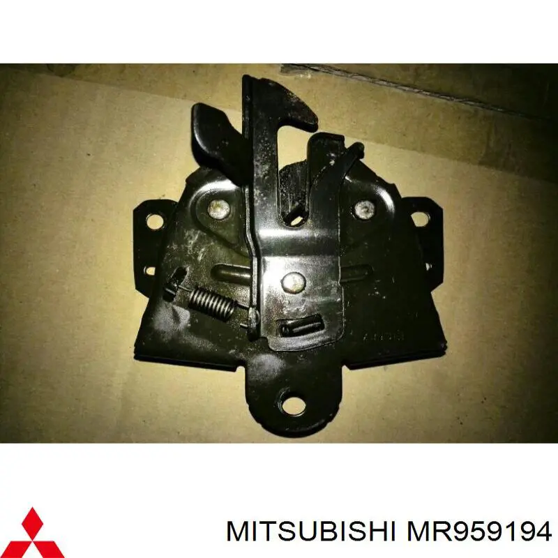 Fecho da capota para Mitsubishi Colt VI Z3A