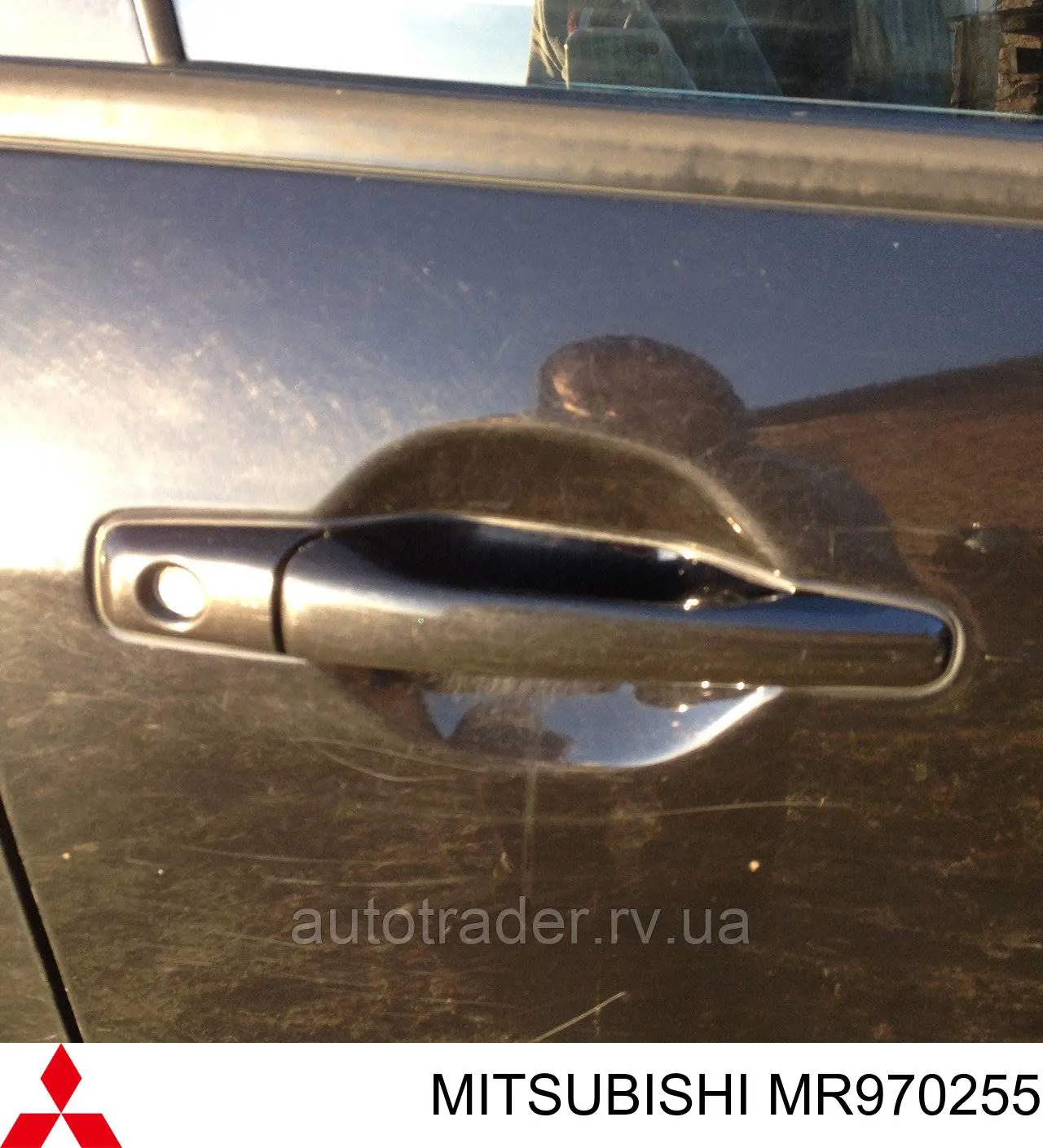 Ручка двери передней наружная правая на Mitsubishi Outlander CU
