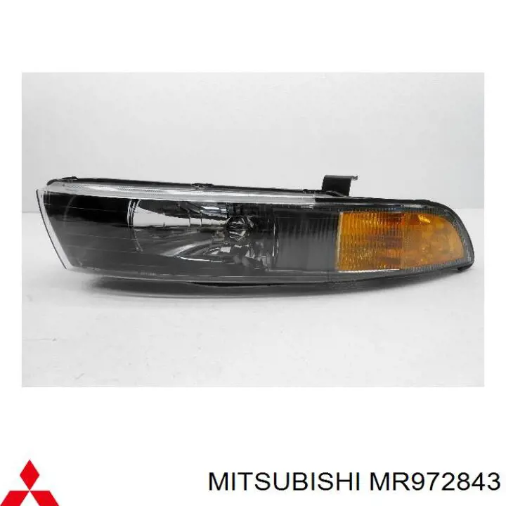 MR972843 Mitsubishi фара левая