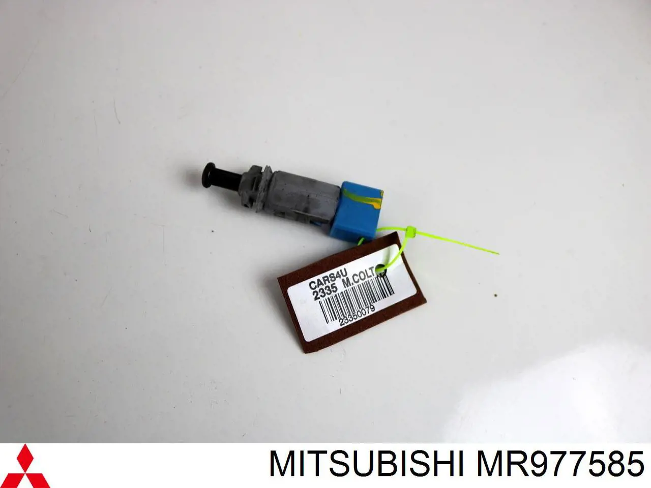 MR977585 Mitsubishi датчик включения стопсигнала