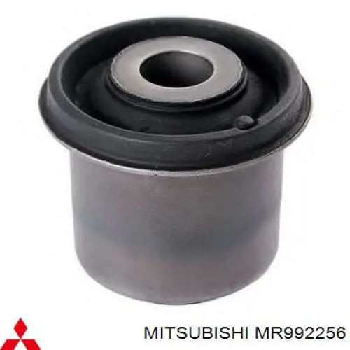Сайлентблок нижнего переднего рычага  MITSUBISHI MR992256