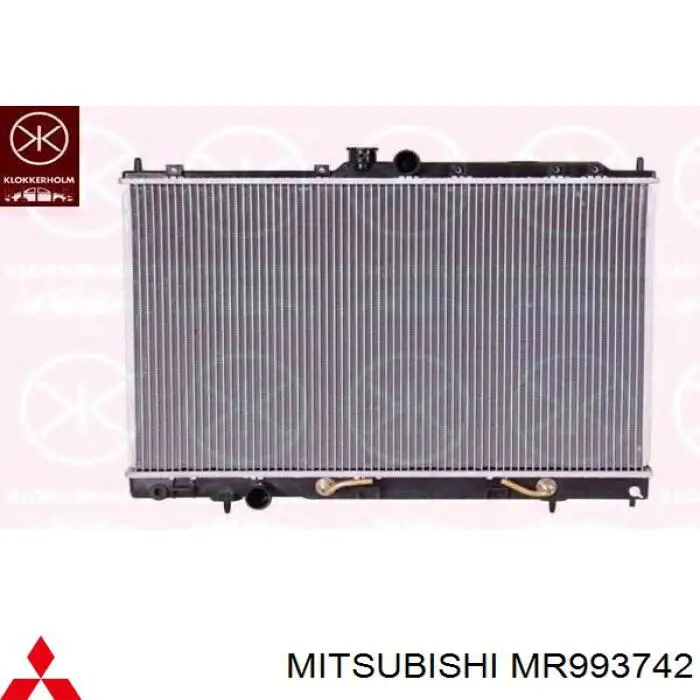 Радиатор охлаждения двигателя Mitsubishi MR993742