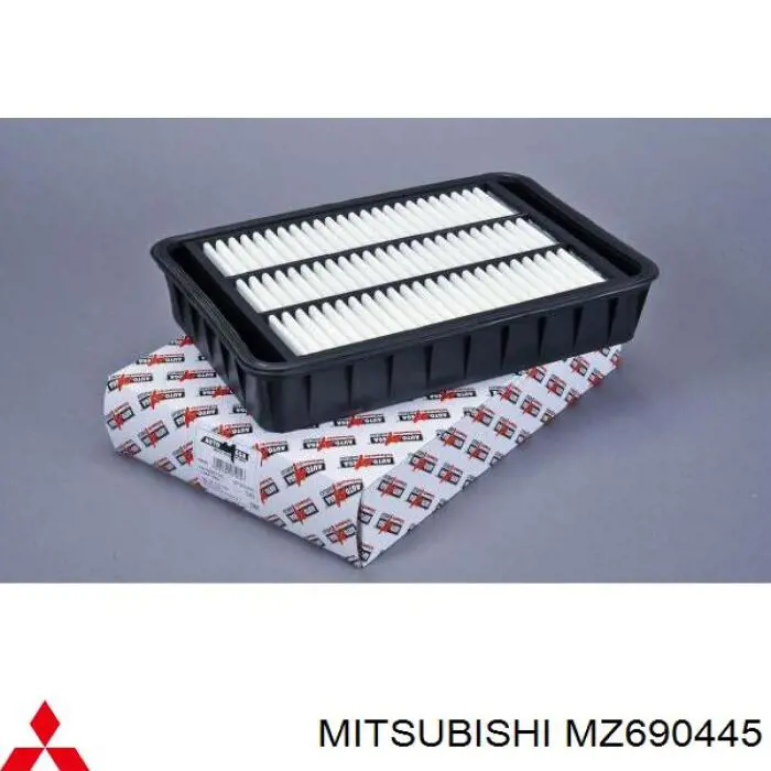 MZ690445 Mitsubishi воздушный фильтр