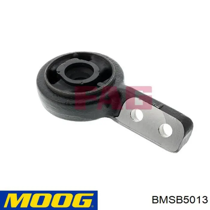 Сайлентблок переднего нижнего рычага Moog BMSB5013