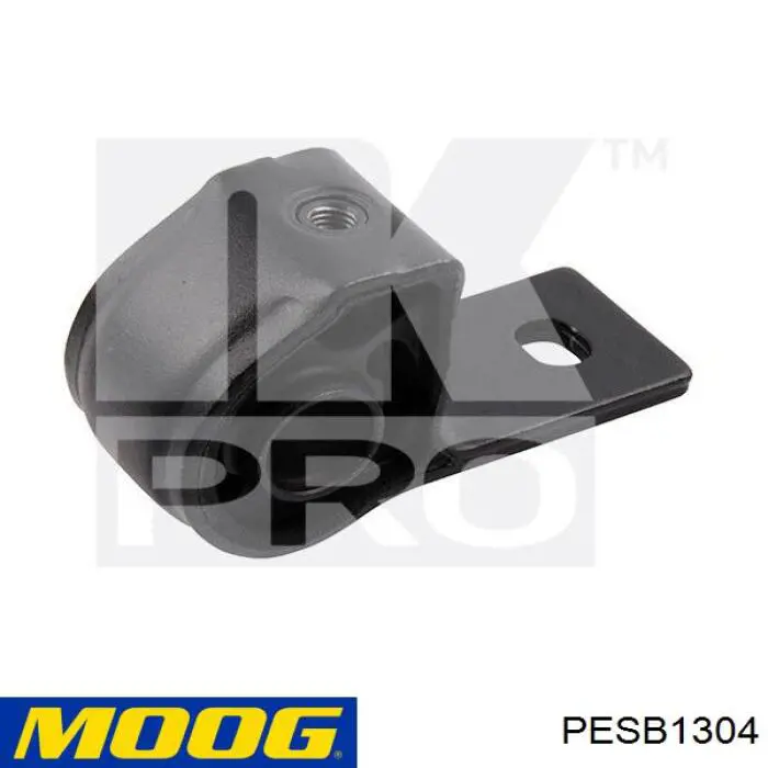 Silentblock de suspensión delantero inferior PESB1304 Moog