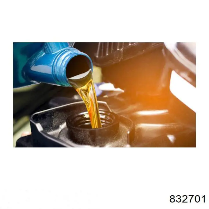 Моторное масло Motul Specific LL-04 5W-40 Синтетическое 1л (832701)