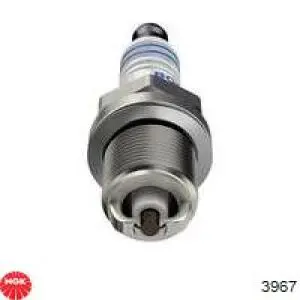 Свечи зажигания 3967 NGK