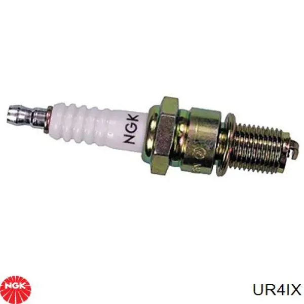UR4IX NGK Свечи зажигания