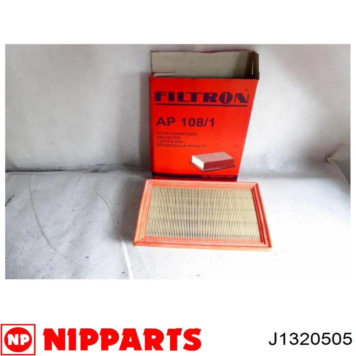 Воздушный фильтр J1320505 Nipparts