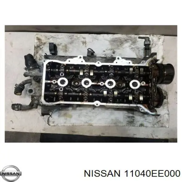 Головка блока цилиндров 11040EE000 Nissan