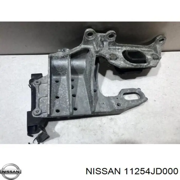 Кронштейн подушки (опоры) двигателя левой 11254JD000 Nissan/Infiniti