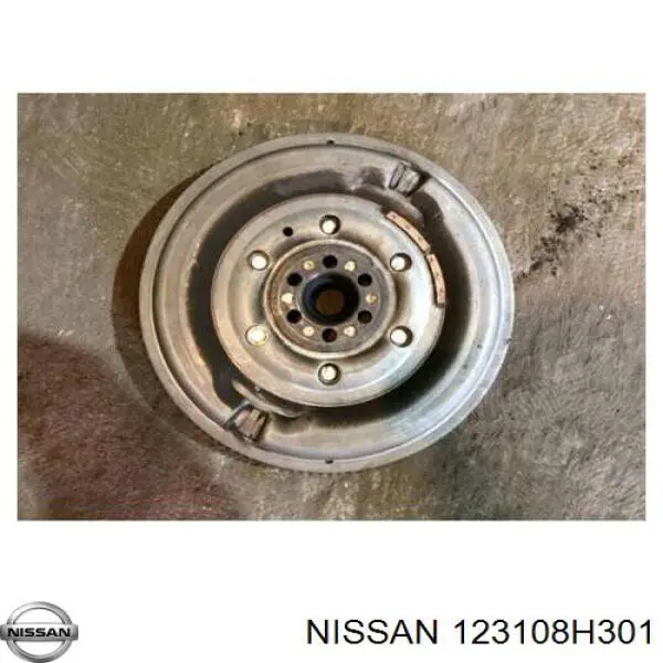 123108H301 Nissan маховик