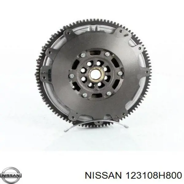 123108h800 Nissan volante de motor