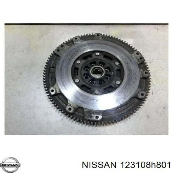 Маховик двигателя Nissan 123108H801