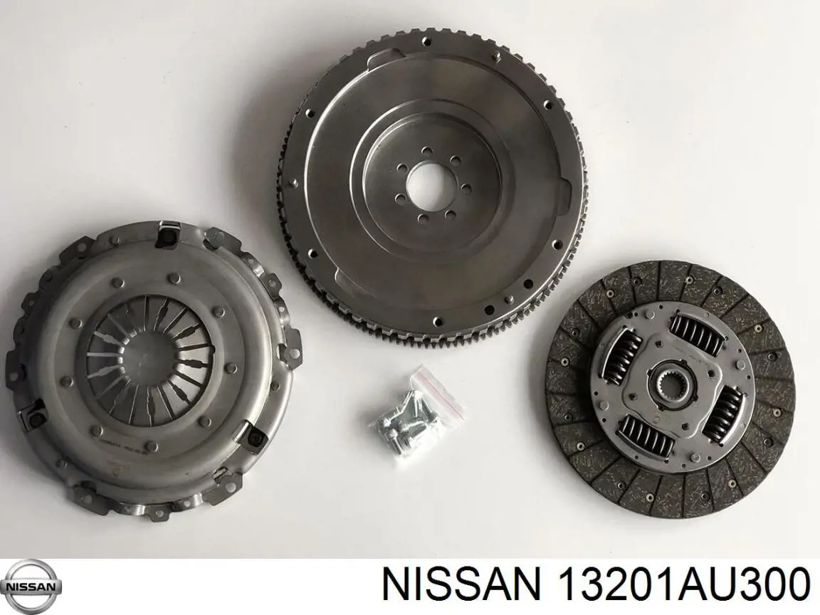 Válvula de admisión 13201AU300 Nissan