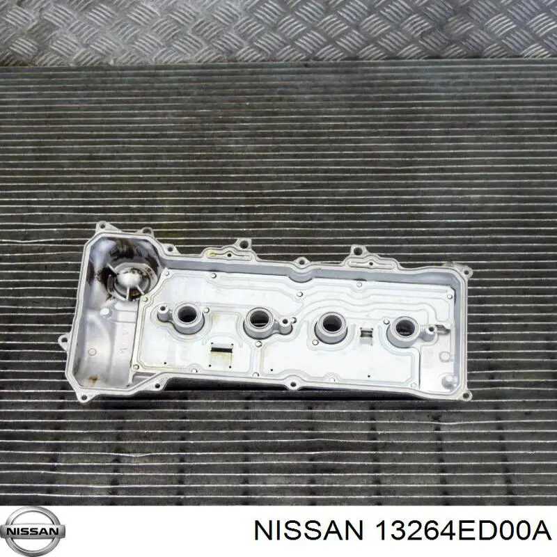 13264ED00A Nissan tampa de válvulas