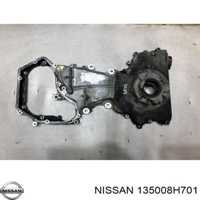 Крышка мотора передняя 135008H701 Nissan