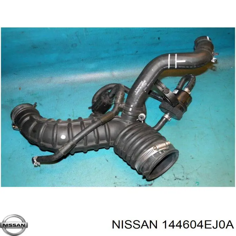 Купить 144604EJ0A Nissan/Infiniti Патрубок интеркулера
