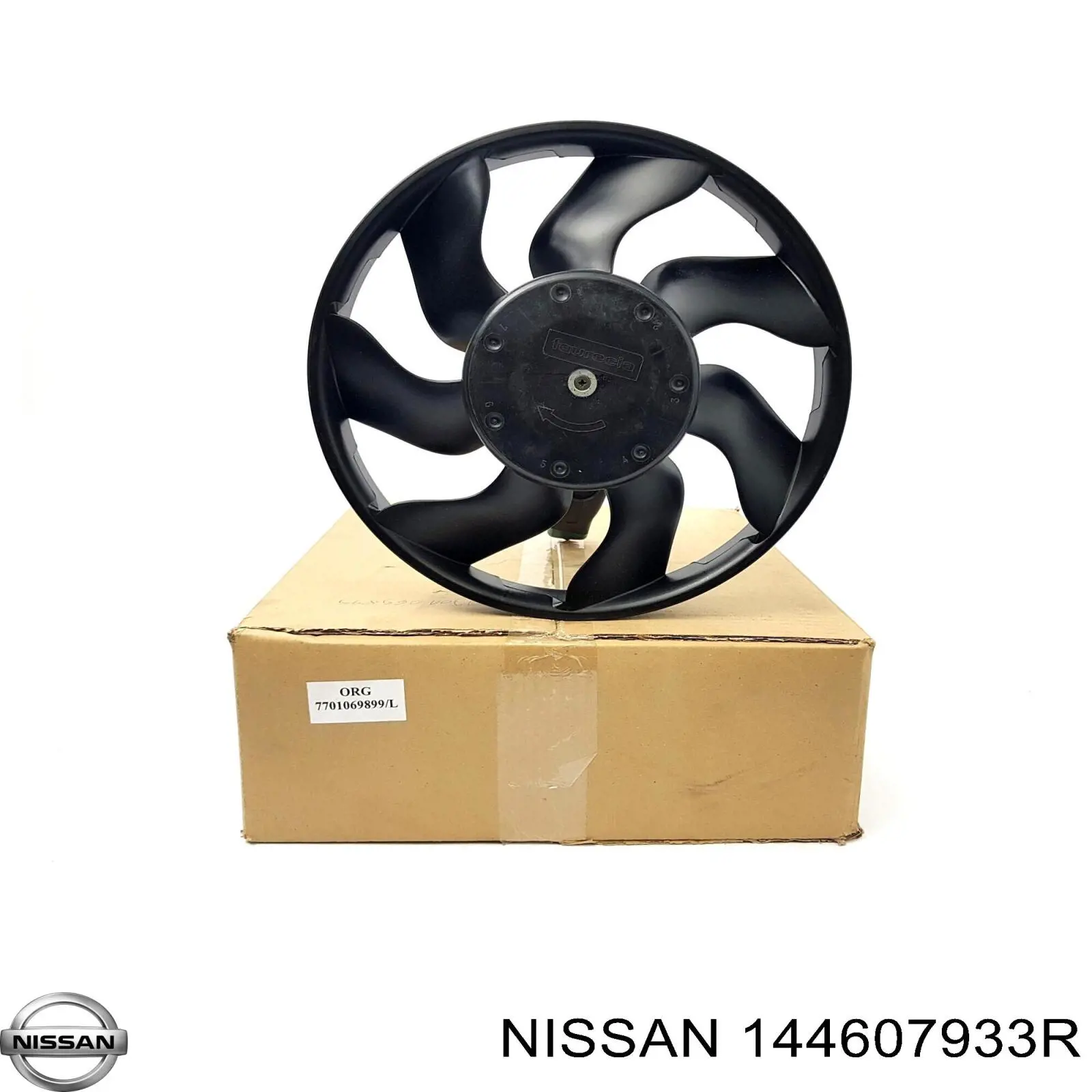 144607933R Nissan/Infiniti Патрубок интеркуллера
