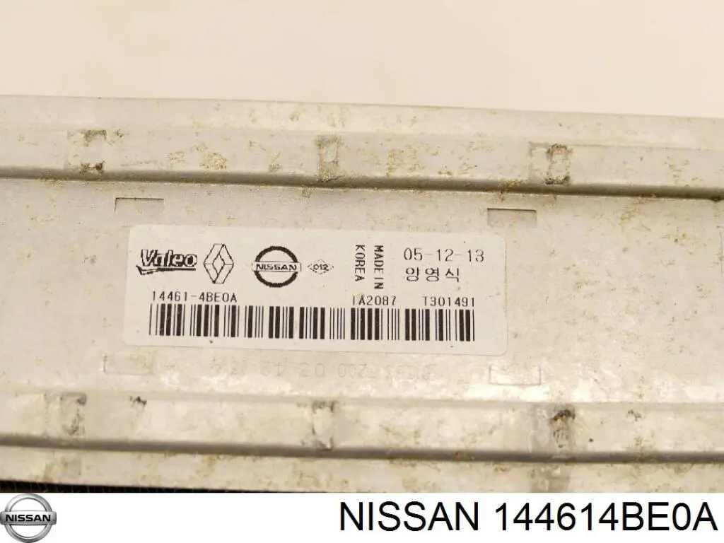 Радиатор интеркуллера Nissan 144614BE0A