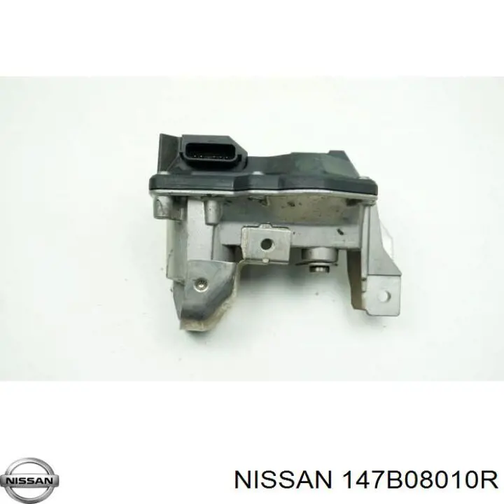 Заслонка Ниссан Кашкай 2 (Nissan Qashqai)