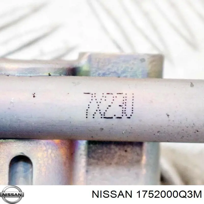 1752000Q3M Nissan/Infiniti Распределитель топлива (рампа)