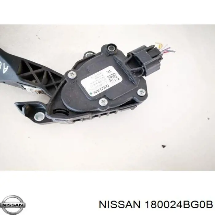 180024BG0B Nissan/Infiniti Педали газа