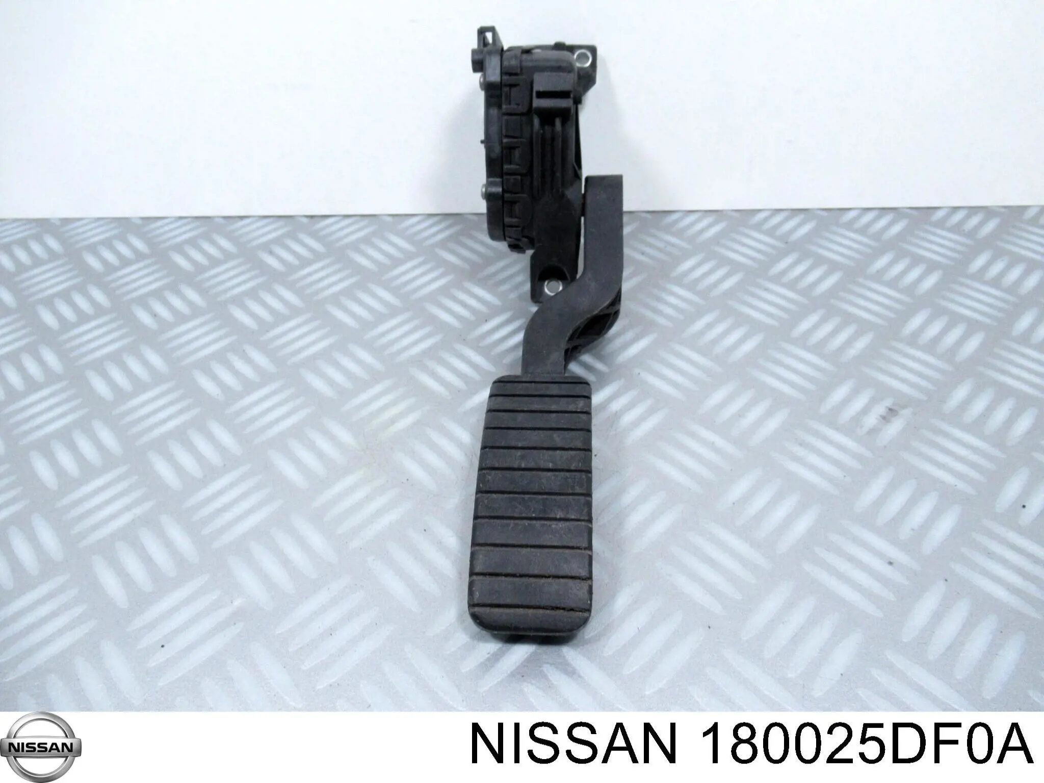 Педаль газа (акселератора) Nissan/Infiniti 180025DF0A цена, от 31.06 USD
