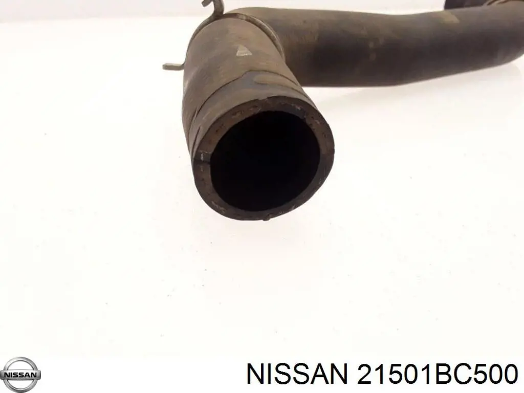 Шланг (патрубок) радиатора охлаждения верхний на Nissan Note E11