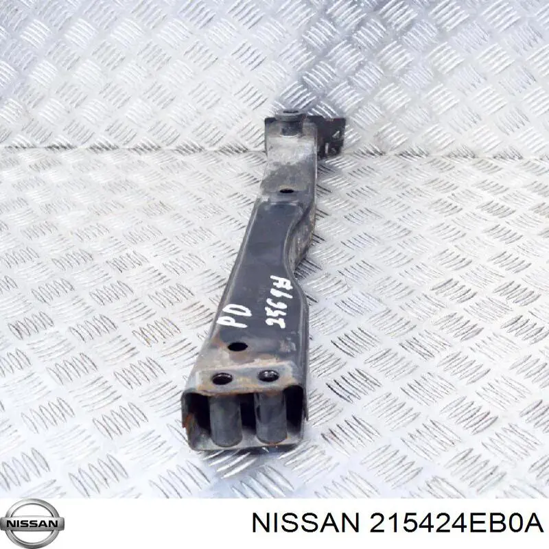 Купить 215424EB0A Nissan/Infiniti Кронштейн радиатора нижний