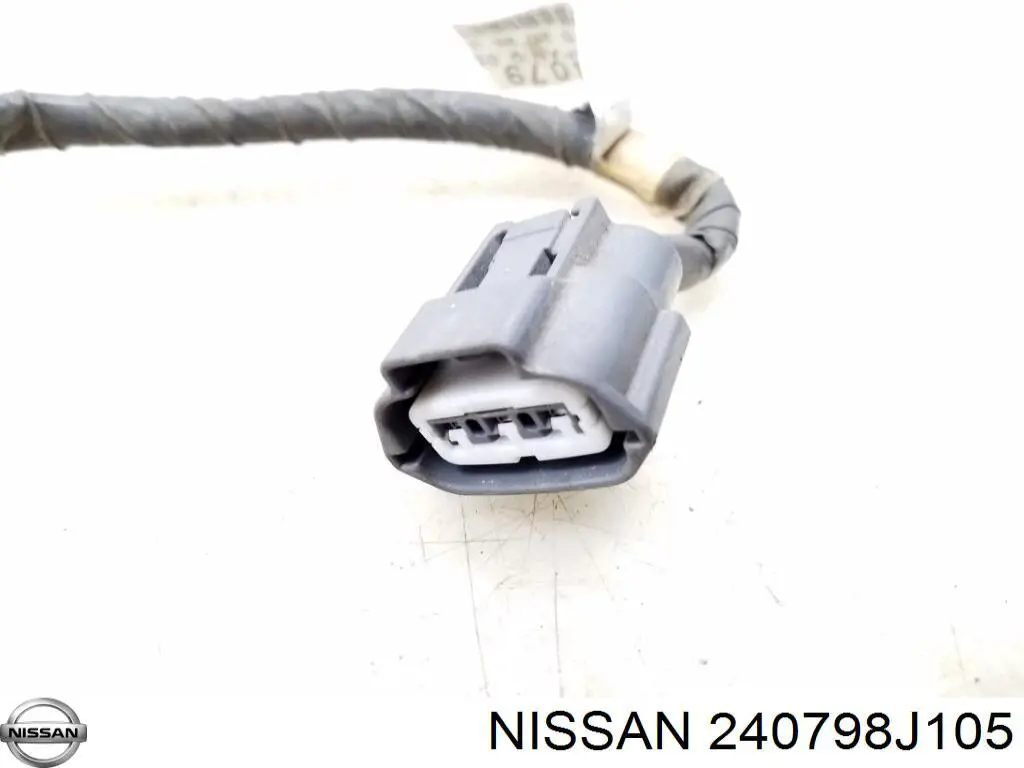 Купить 240798J105 Nissan/Infiniti 