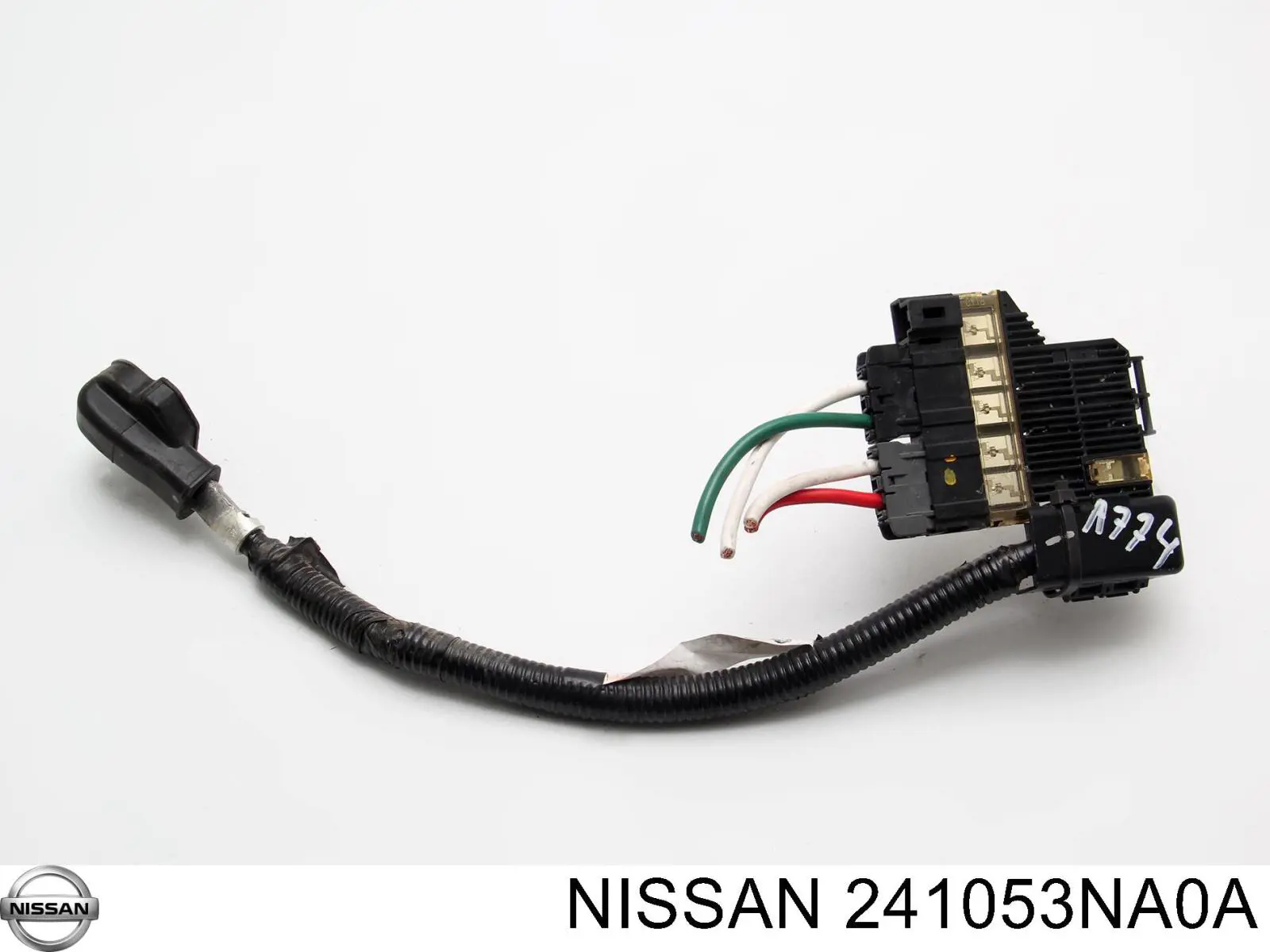 241053NA0A Nissan/Infiniti Кабель положительной клемы аккумулятора (АКБ)