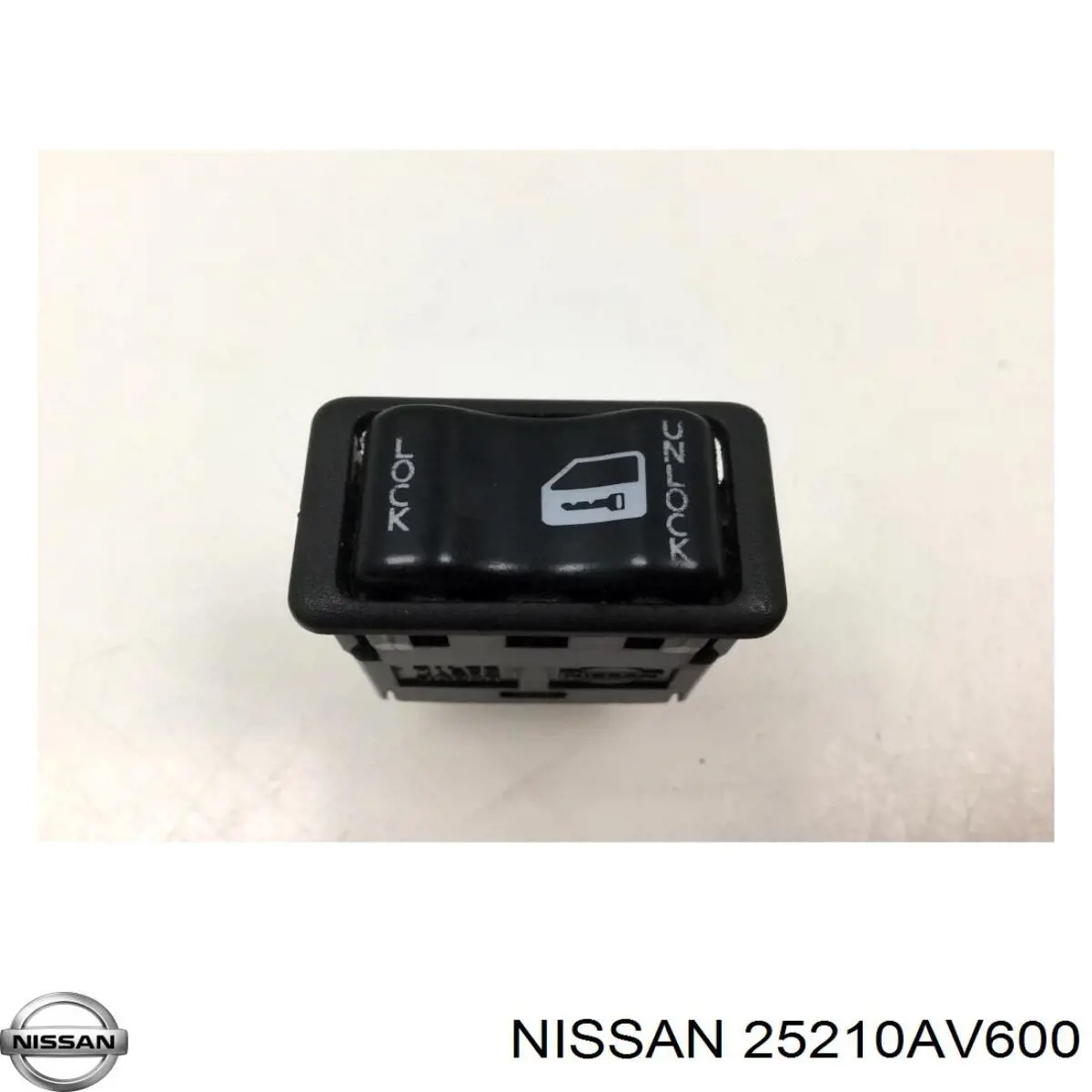 Кнопка блокировки дверей 25210AV600 Nissan