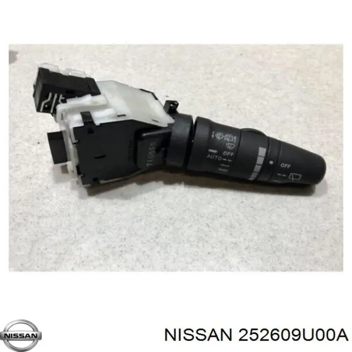252609U00A Nissan/Infiniti Переключатель подрулевой, правый