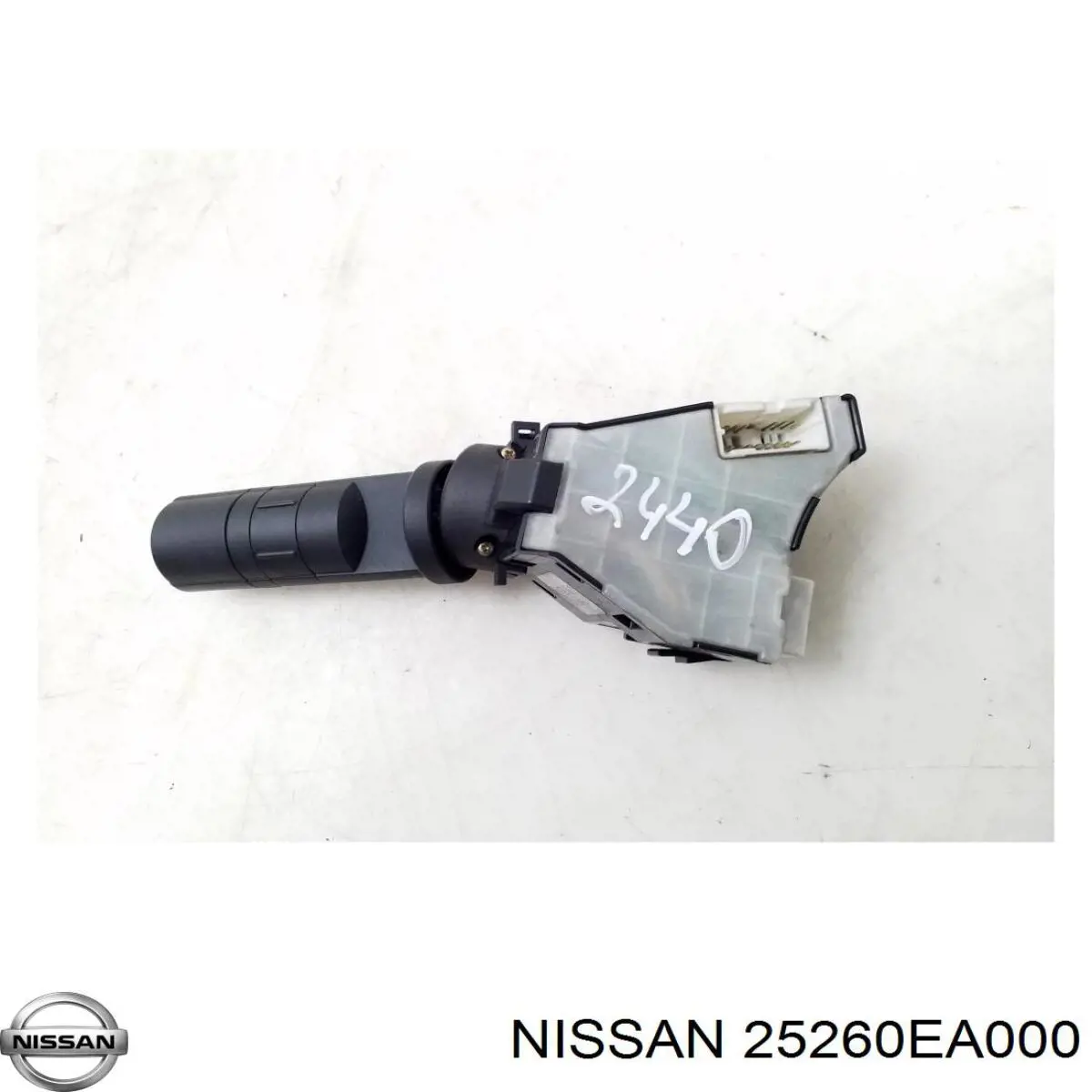 25260EA00A Nissan/Infiniti Переключатель подрулевой, правый