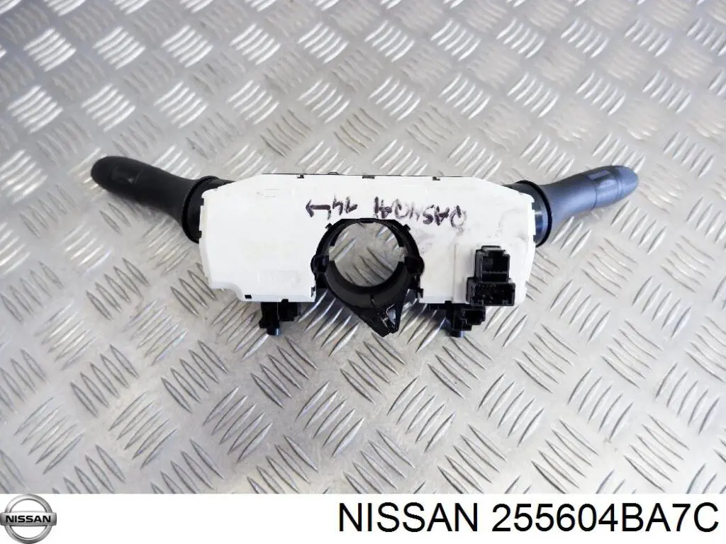  255604BA0C Nissan