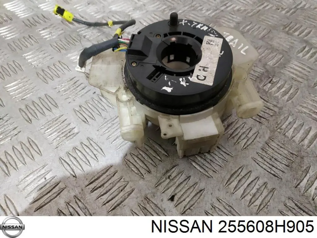  Nissan/Infiniti 255608H905 цена, от 16.37 USD