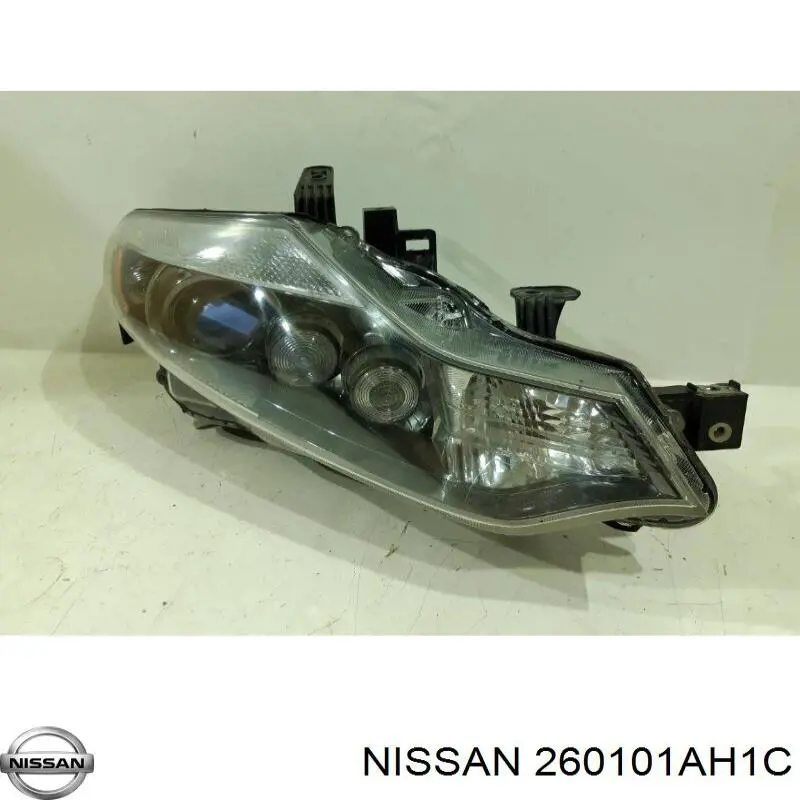 Правая блок фара Nissan/Infiniti 260101AH1C цена, от  USD