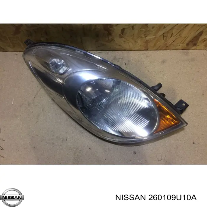 Правая фара 260109U10A Nissan/Infiniti