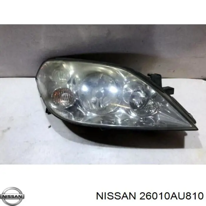 26010AU81B Nissan luz direita