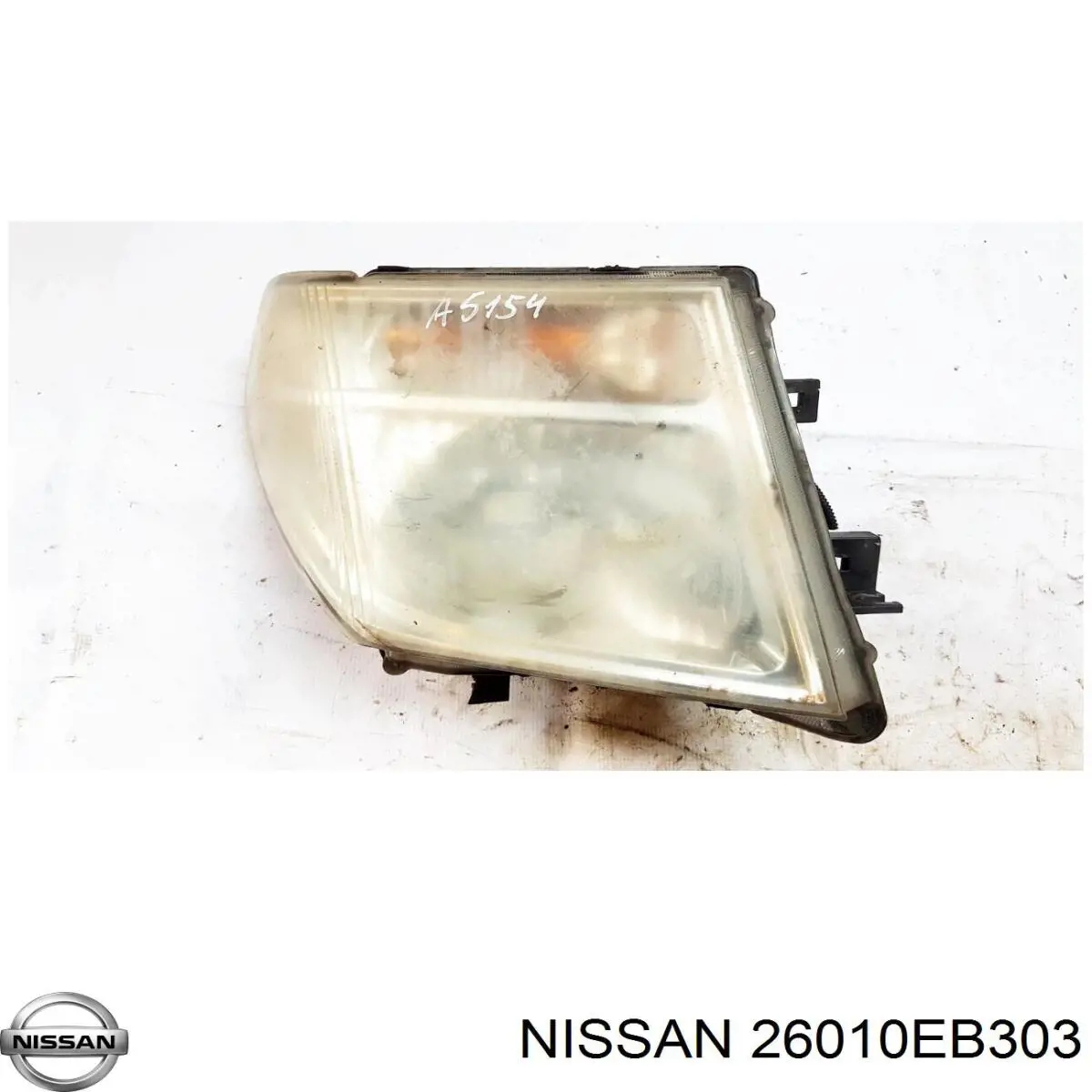 26010EB303 Nissan/Infiniti Фара передняя правая