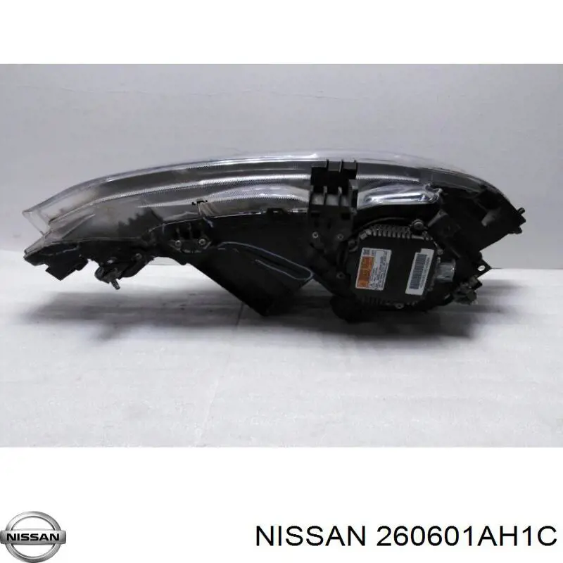 Купить 260601AH1C Nissan/Infiniti Фара левая передняя