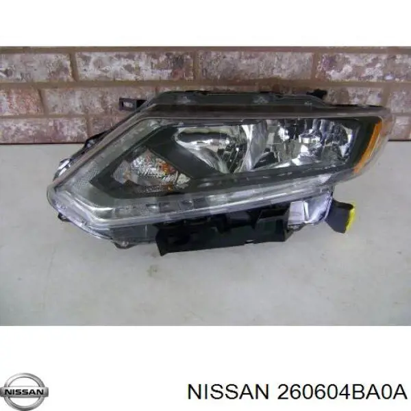 Фара левая 260604BA0A Nissan