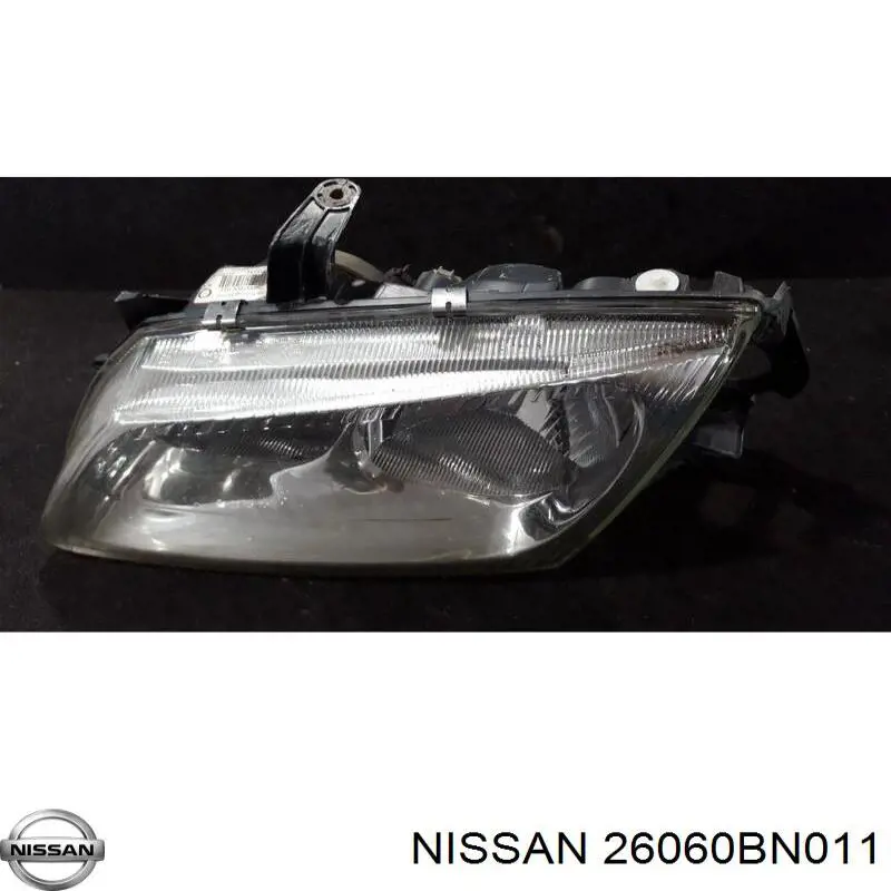 26060BN011 Nissan фара левая