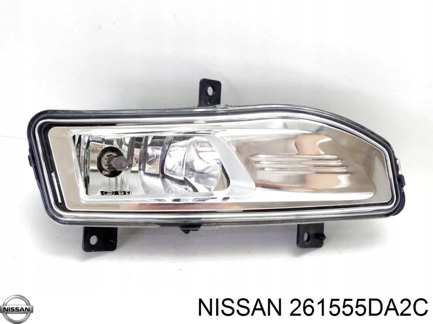 Фара противотуманная левая Nissan 261555DA2C