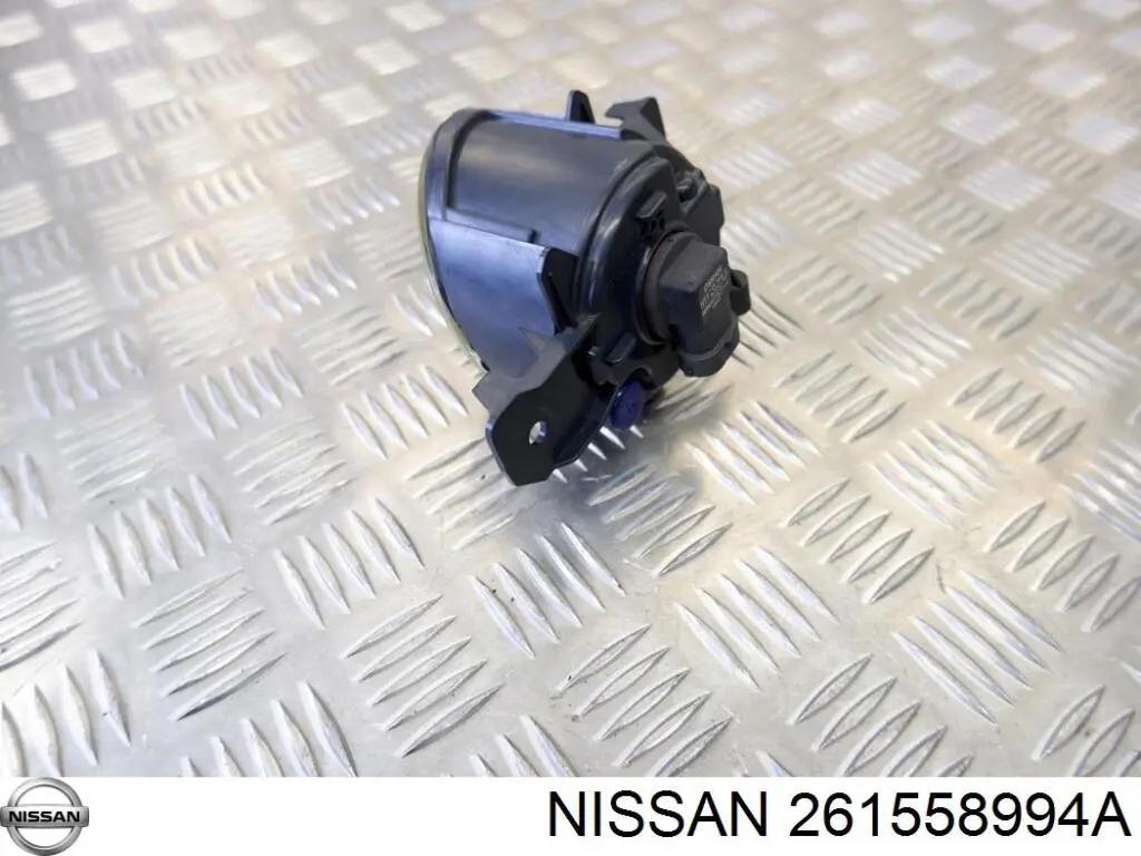 Фара противотуманная левая Nissan 261558994A